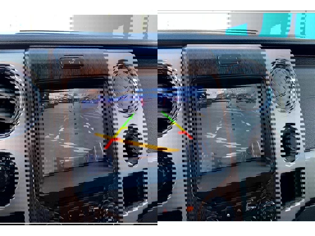 Used 2013 Ford F150 Lariat w/ Luxury Equipment Group image 22