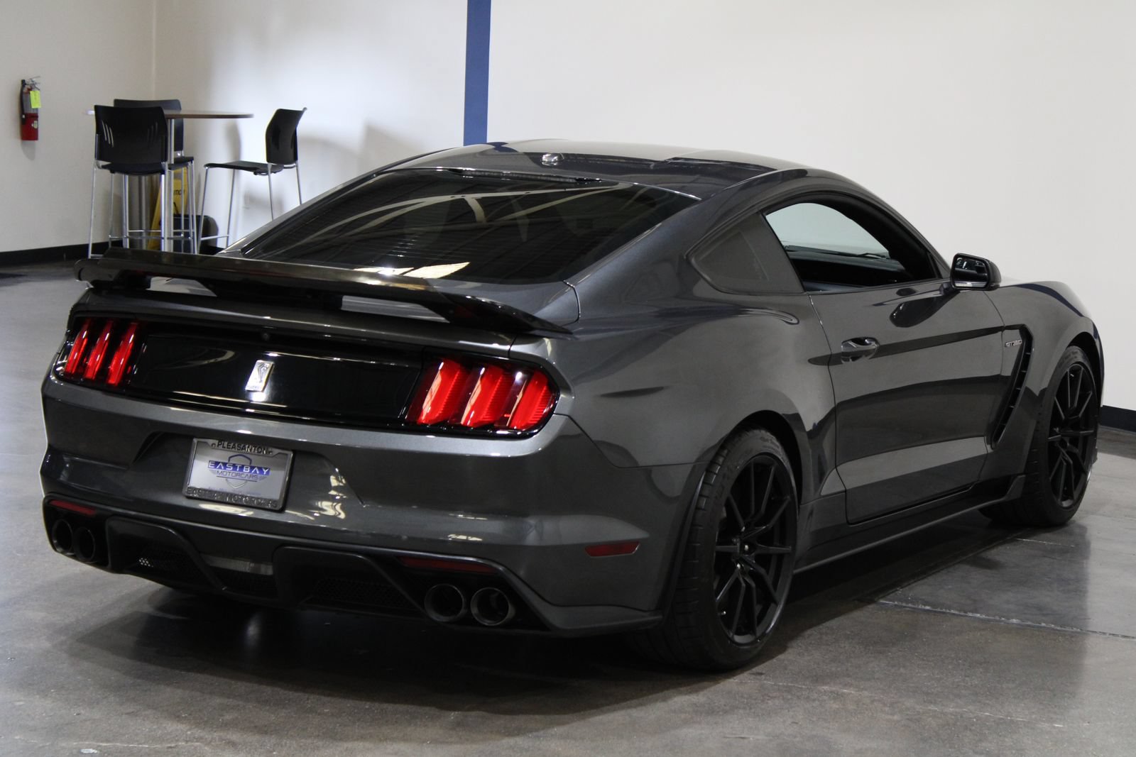 Used 2017 Ford Mustang Shelby GT350 w/ Electronics Package RWD image 15