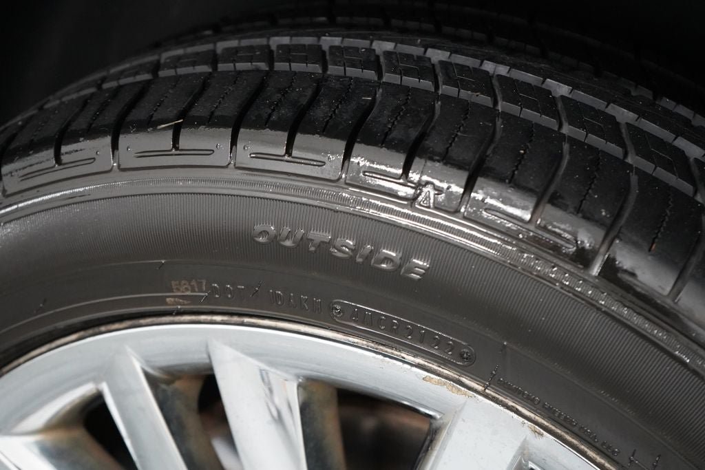 Used 2012 Lincoln MKX AWD image 62