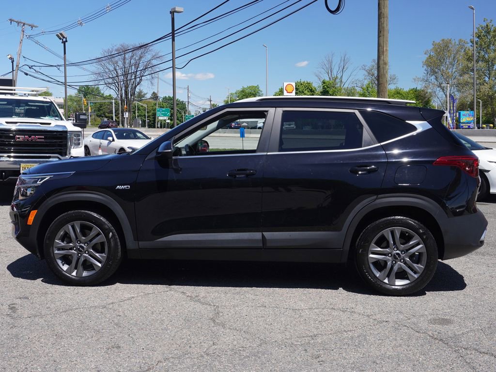 Used 2023 Kia Seltos S AWD/4WD image 17