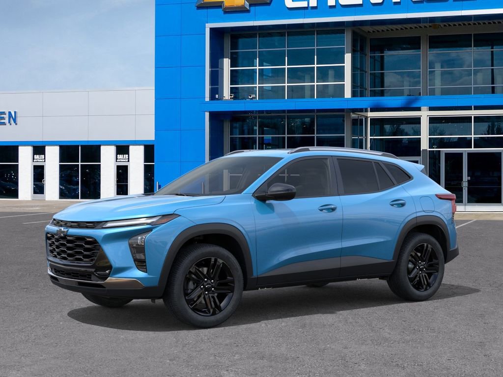 New 2026 Chevrolet Trax ACTIV FWD image 2