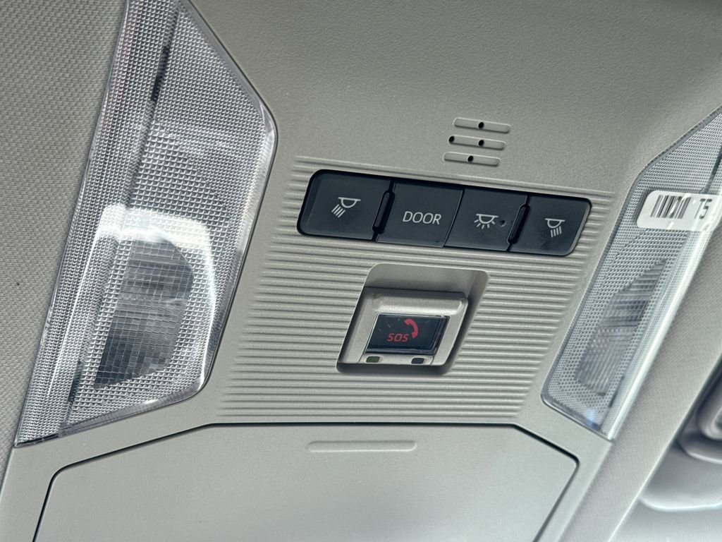Used 2025 Toyota RAV4 XLE w/ Weather Package AWD/4WD image 29