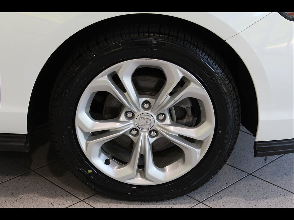 Certified 2023 Honda Accord LX image 10