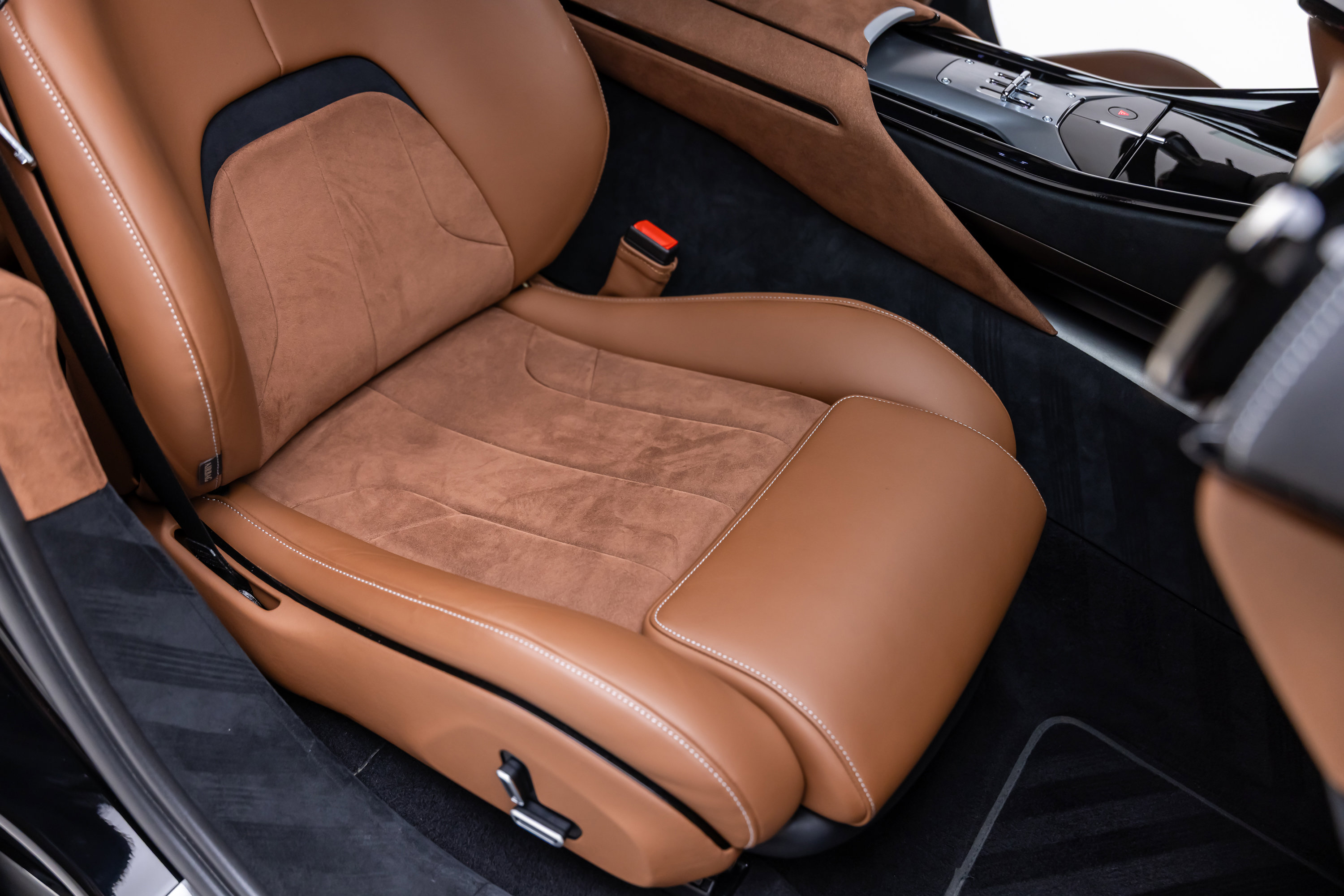 Certified 2023 Ferrari Purosangue image 84