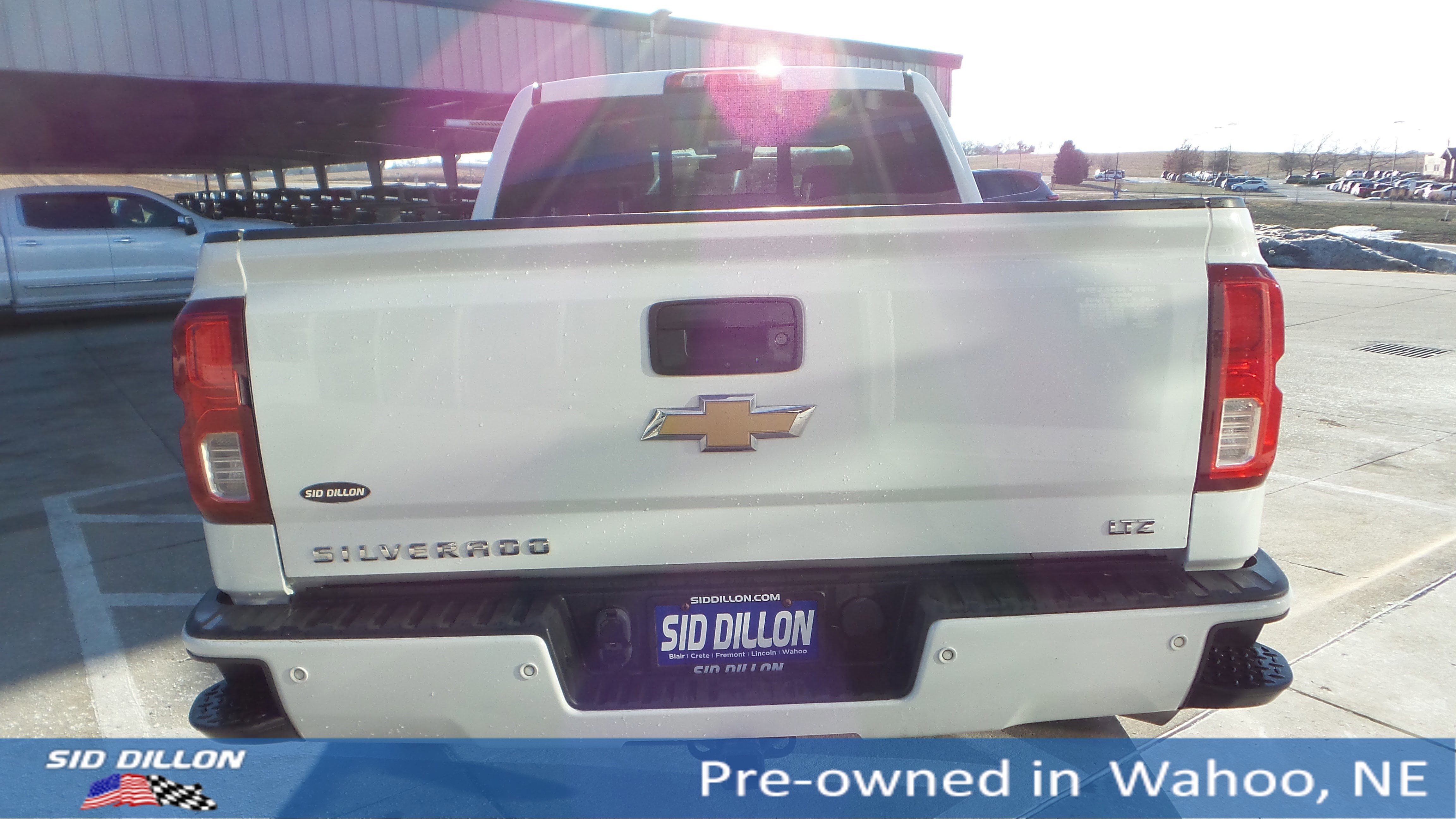 Used 2016 Chevrolet Silverado 1500 LTZ Z71 w/ LTZ Plus Package image 4