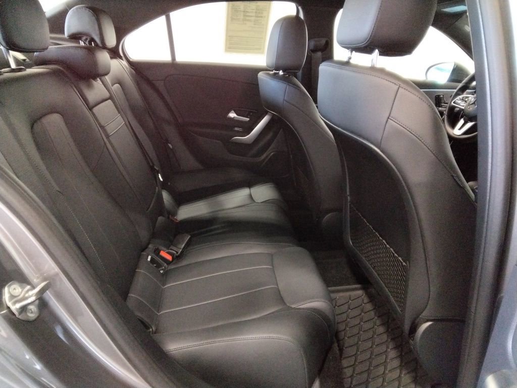 Used 2022 Mercedes-Benz A 220 A 220 image 41