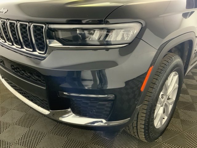 Used 2023 Jeep Grand Cherokee L Limited w/ Luxury Tech Group II image 11