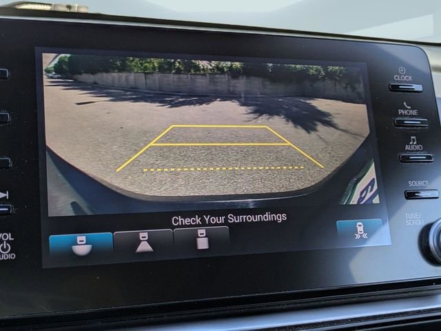 Used 2018 Honda Accord EX image 21