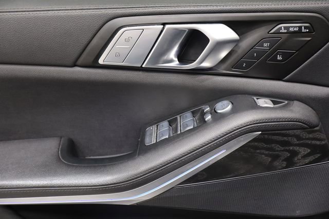 Used 2022 BMW X7 xDrive40i w/ Cold Weather Package image 20