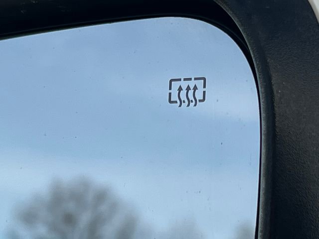 Used 2018 Jeep Grand Cherokee Laredo w/ All-Weather Capability Group image 35