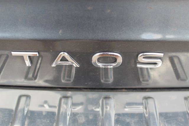 Used 2022 Volkswagen Taos SE w/ Panoramic Sunroof Package image 24