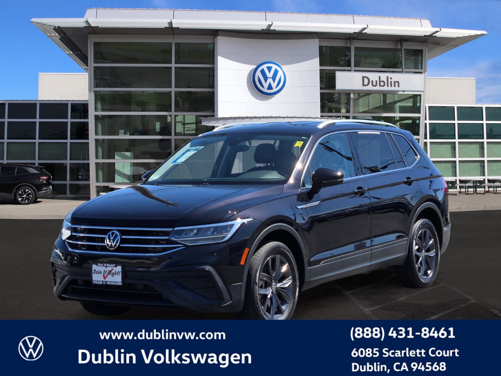 Certified 2022 Volkswagen Tiguan SE FWD image 8