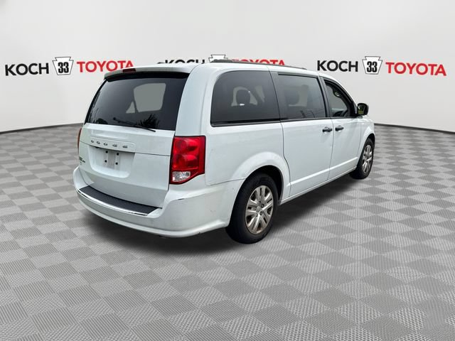 Used 2019 Dodge Grand Caravan SE w/ UConnect Hands-Free Group FWD image 8
