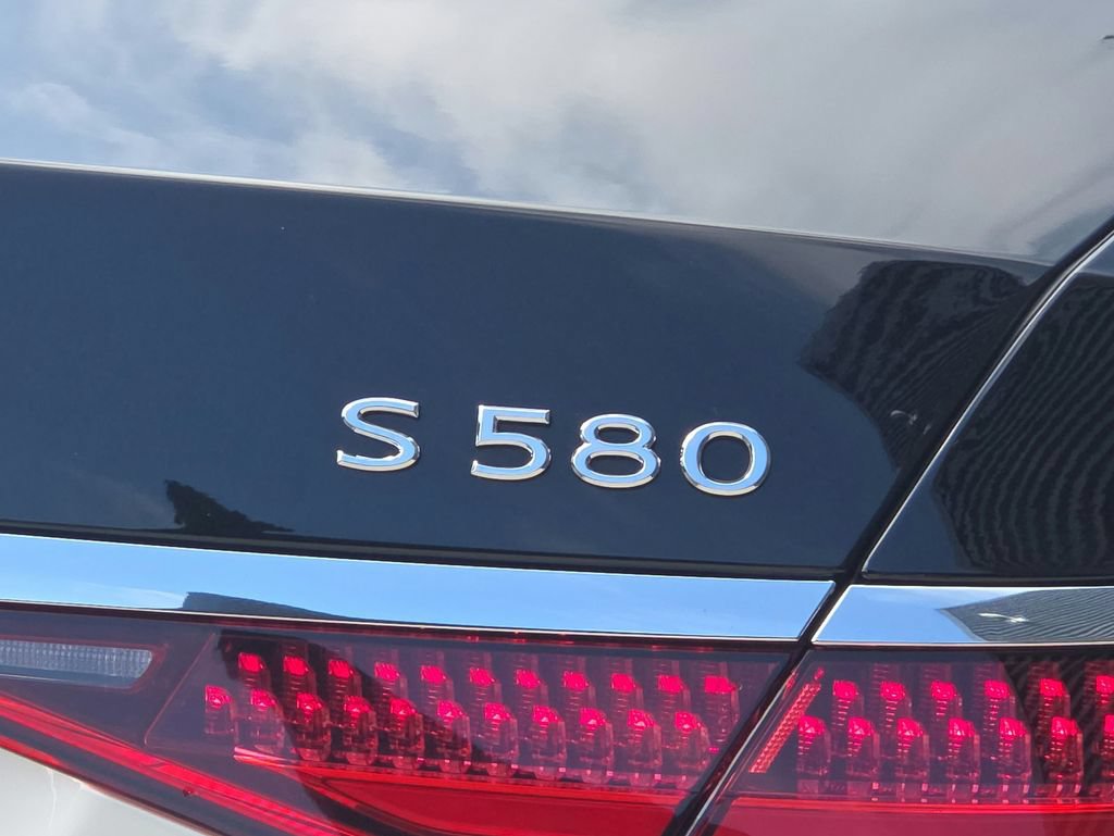 Used 2022 Mercedes-Benz Maybach S 580 4MATIC image 30