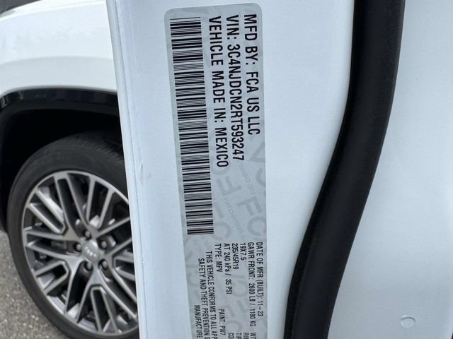 Used 2024 Jeep Compass Limited w/ Elite Group AWD/4WD image 32