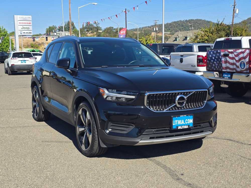 Used 2019 Volvo XC40 T5 Momentum AWD/4WD image 7