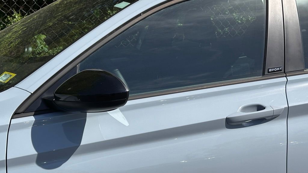 Used 2025 Volkswagen Jetta Sport image 10