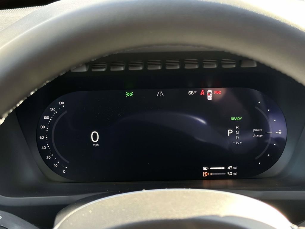 New 2026 Volvo XC90 T8 Plus w/ Protection Package Premier image 10