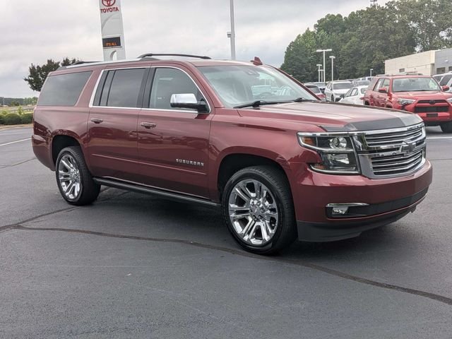 Used 2020 Chevrolet Suburban Premier w/ Premier Plus Edition AWD/4WD image 2