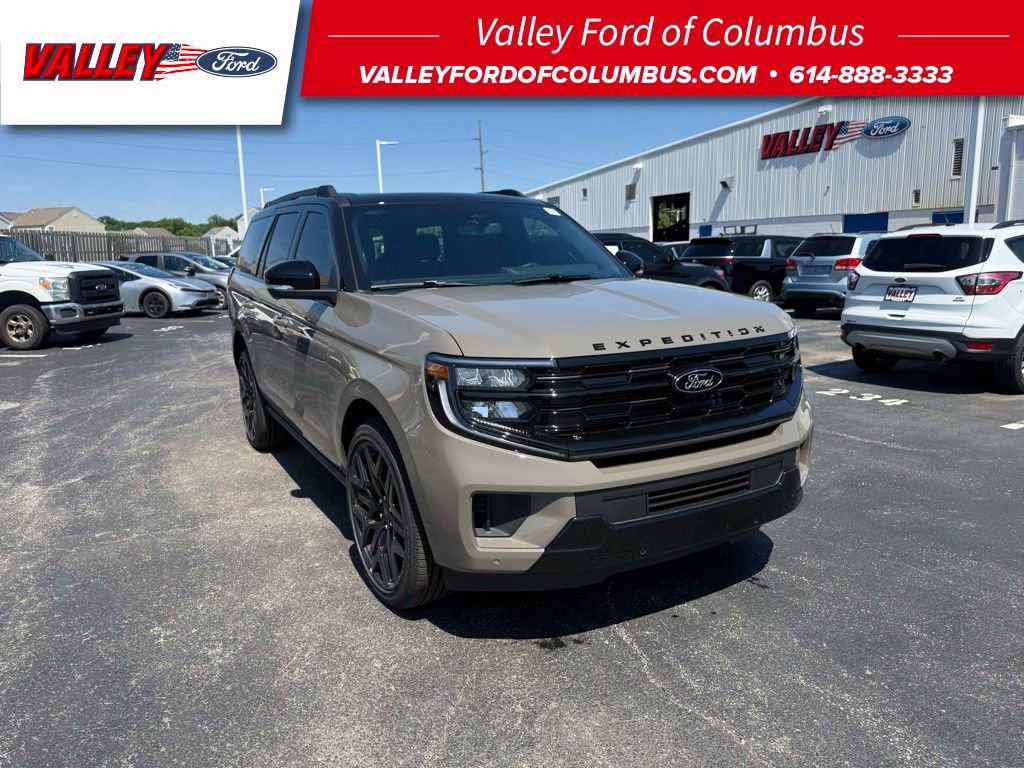 New 2026 Ford Expedition Platinum w/ Stealth Performance Package