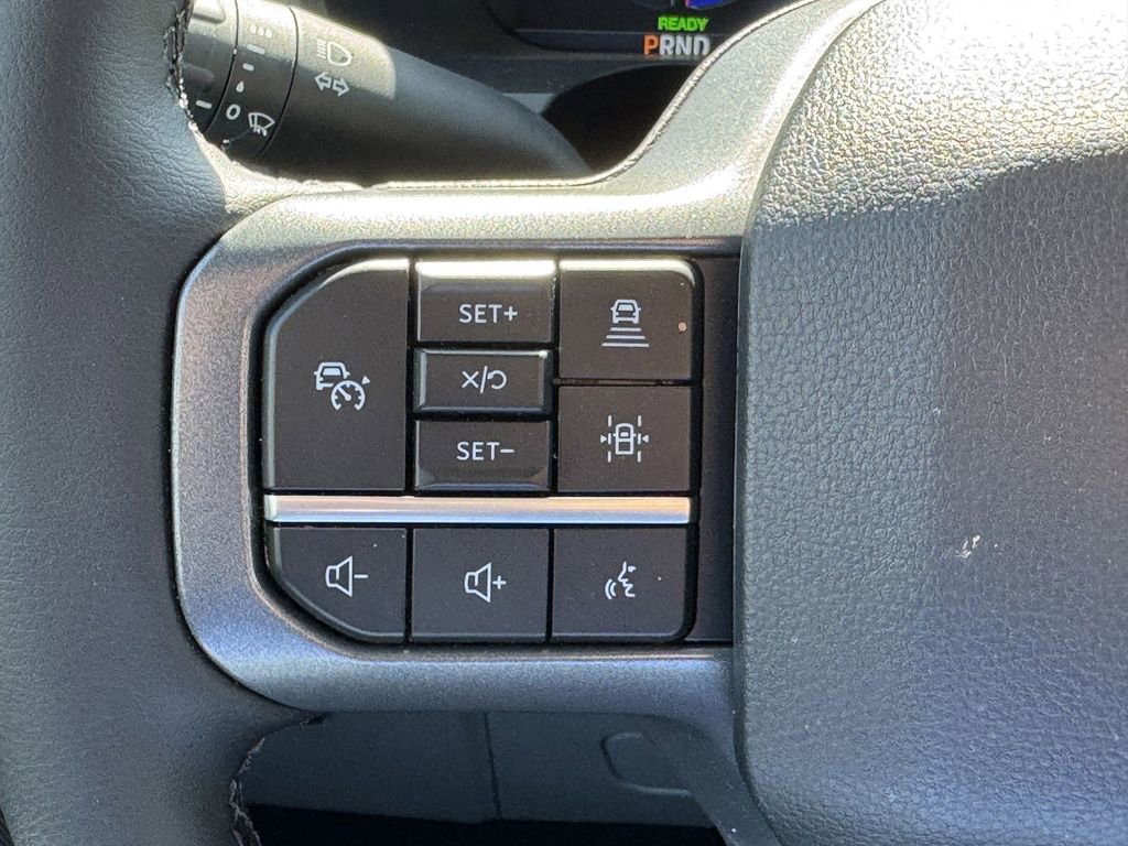 Used 2025 Ford F150 Lightning Flash AWD/4WD image 21