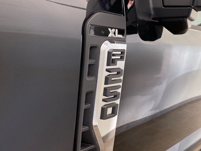 New 2026 Ford F250 XL w/ 360-Degree Camera Package AWD/4WD image 8