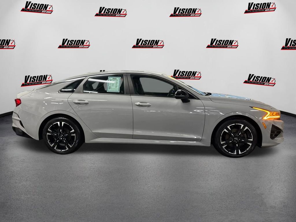 Used 2024 Kia K5 GT-Line w/ GT-Line Premium Package image 4