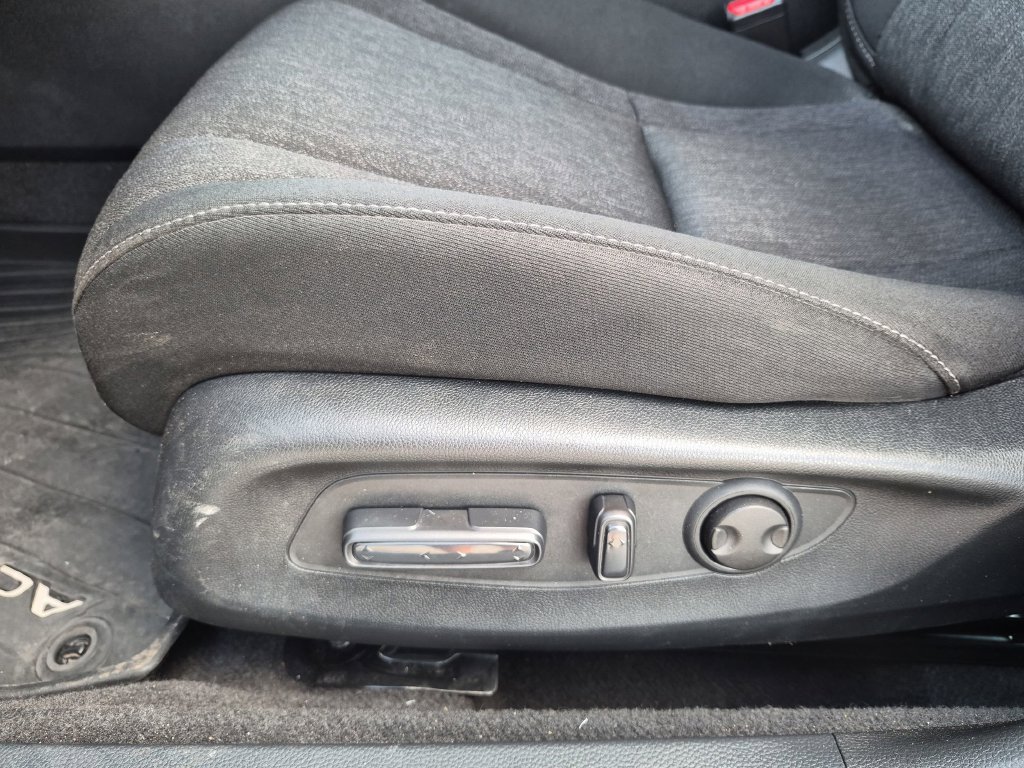 Used 2024 Honda Accord EX image 18