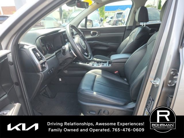 Used 2023 Kia Sorento EX AWD/4WD image 8