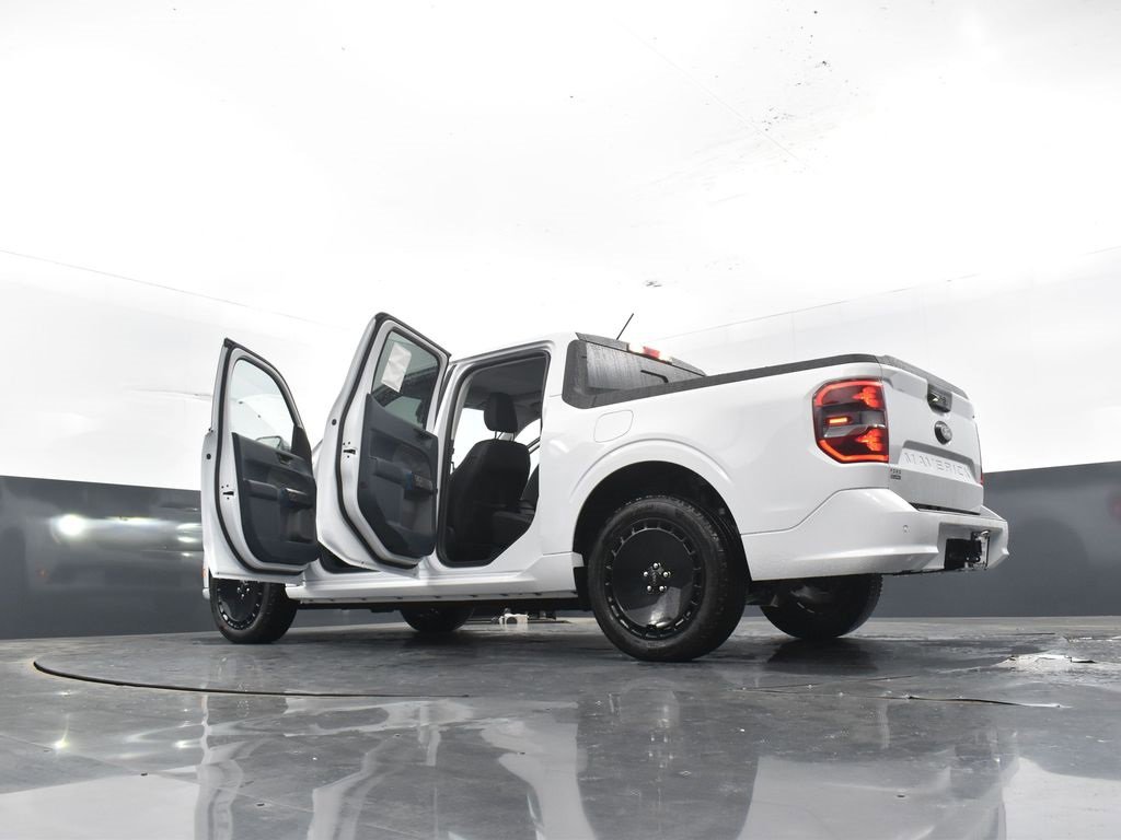 New 2025 Ford Maverick Lobo image 40