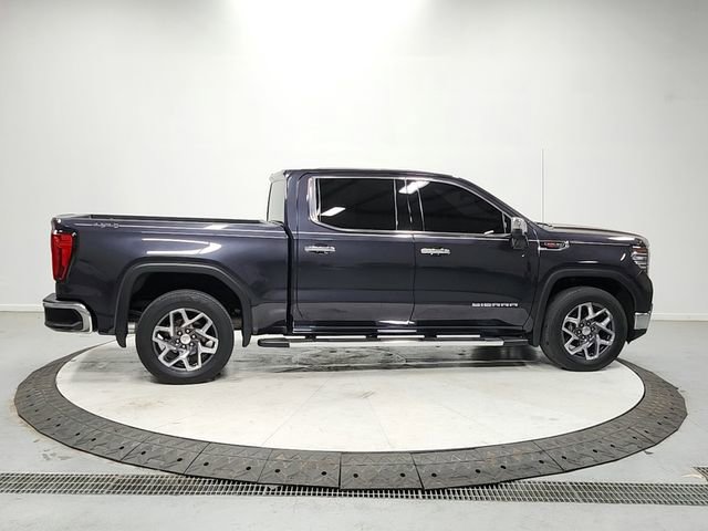 Used 2023 GMC Sierra 1500 SLT w/ SLT Premium Package image 8