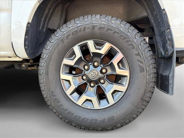 Used 2020 Toyota Tacoma SR w/ SR Convenience Package RWD image 7
