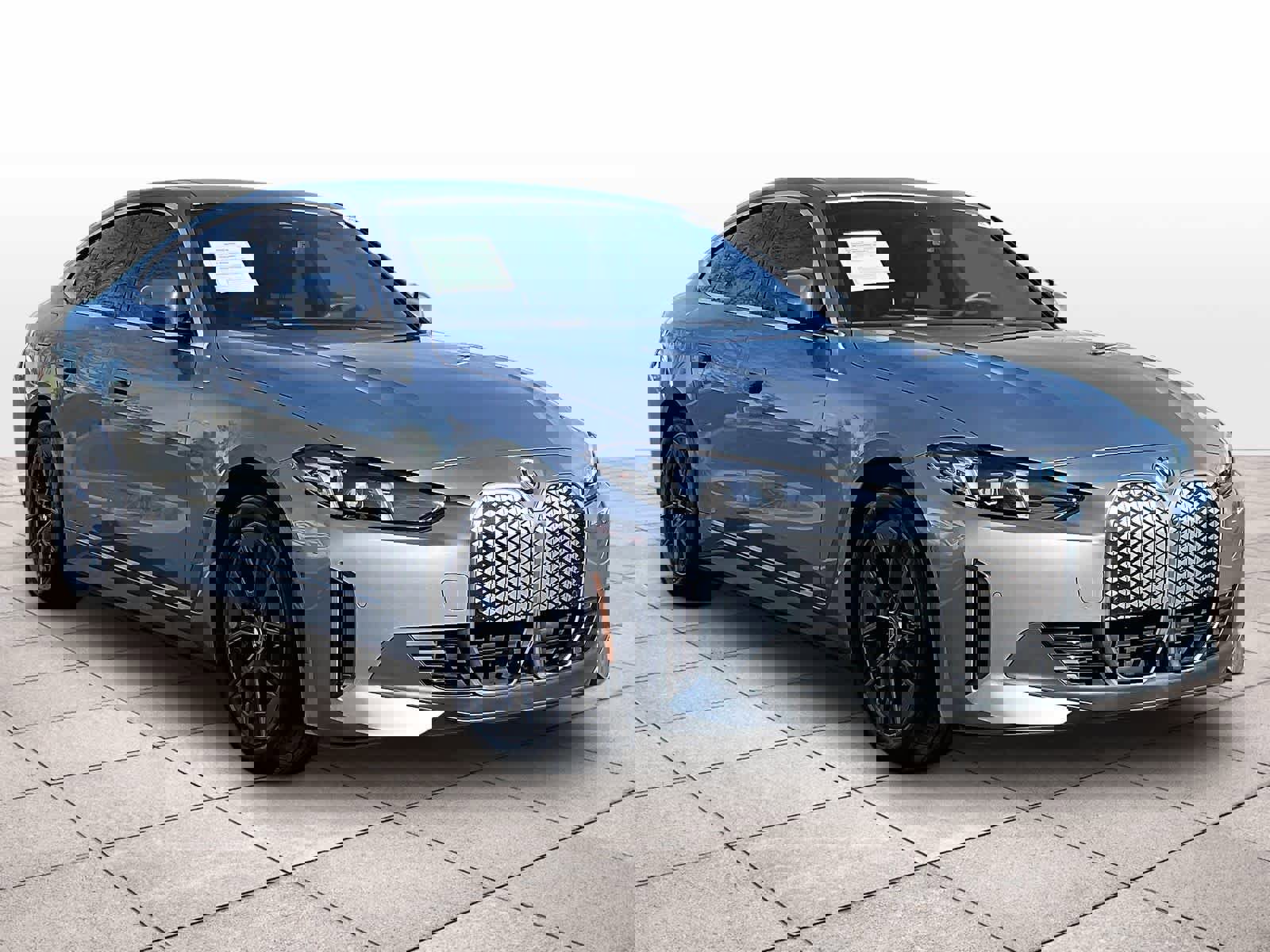 Certified 2025 BMW i4 eDrive40 w/ Premium Package image 2