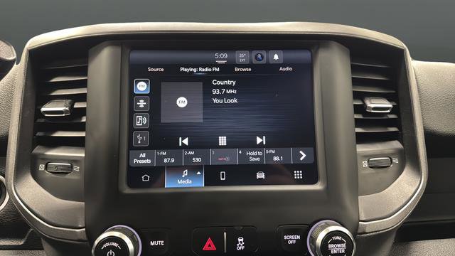 Used 2024 RAM 3500 Tradesman w/ Chrome Appearance Group image 14