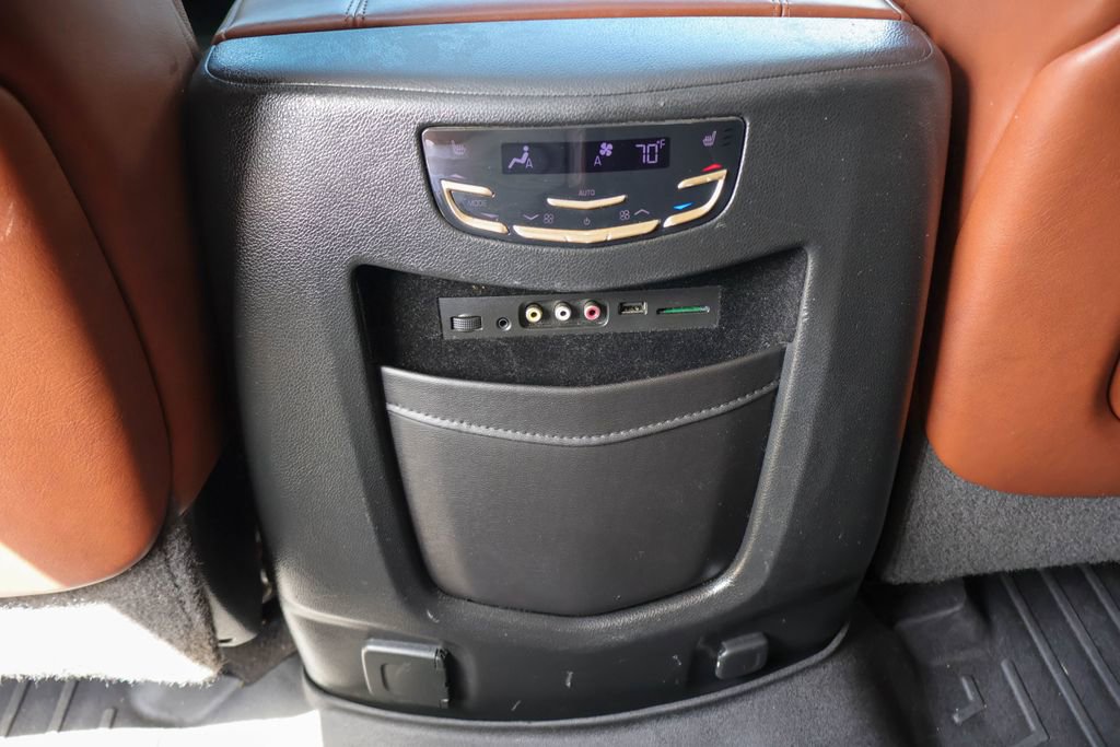 Used 2016 Cadillac Escalade Premium AWD/4WD image 21