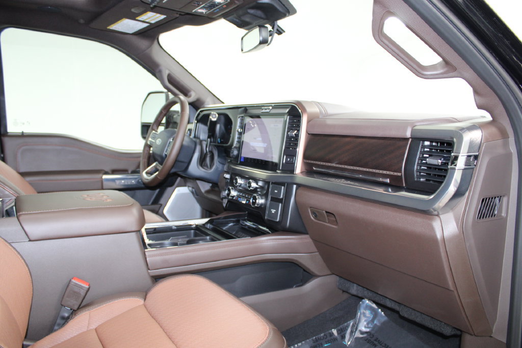 New 2026 Ford F250 King Ranch w/ Chrome Package AWD/4WD image 31