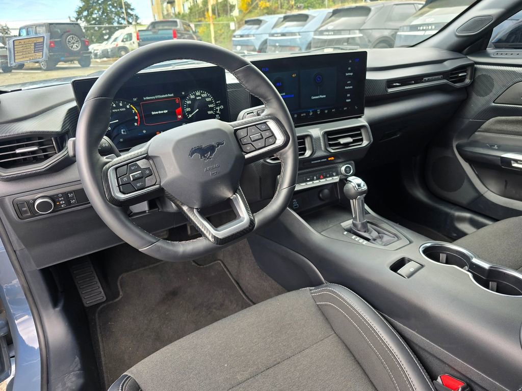 Used 2024 Ford Mustang GT RWD image 14