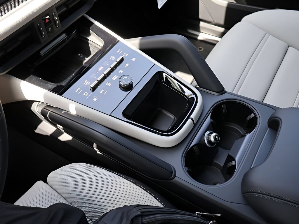 New 2026 Porsche Cayenne S AWD/4WD image 25