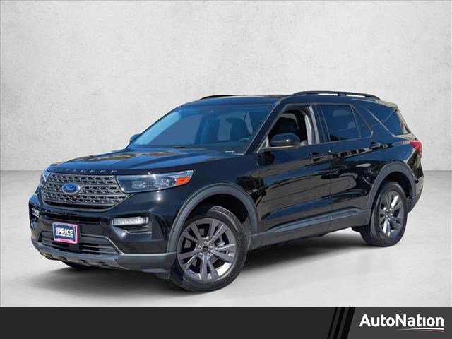 Certified 2023 Ford Explorer XLT w/ Equipment Group 202A AWD/4WD image 1