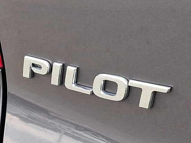 Certified 2021 Honda Pilot Touring image 29
