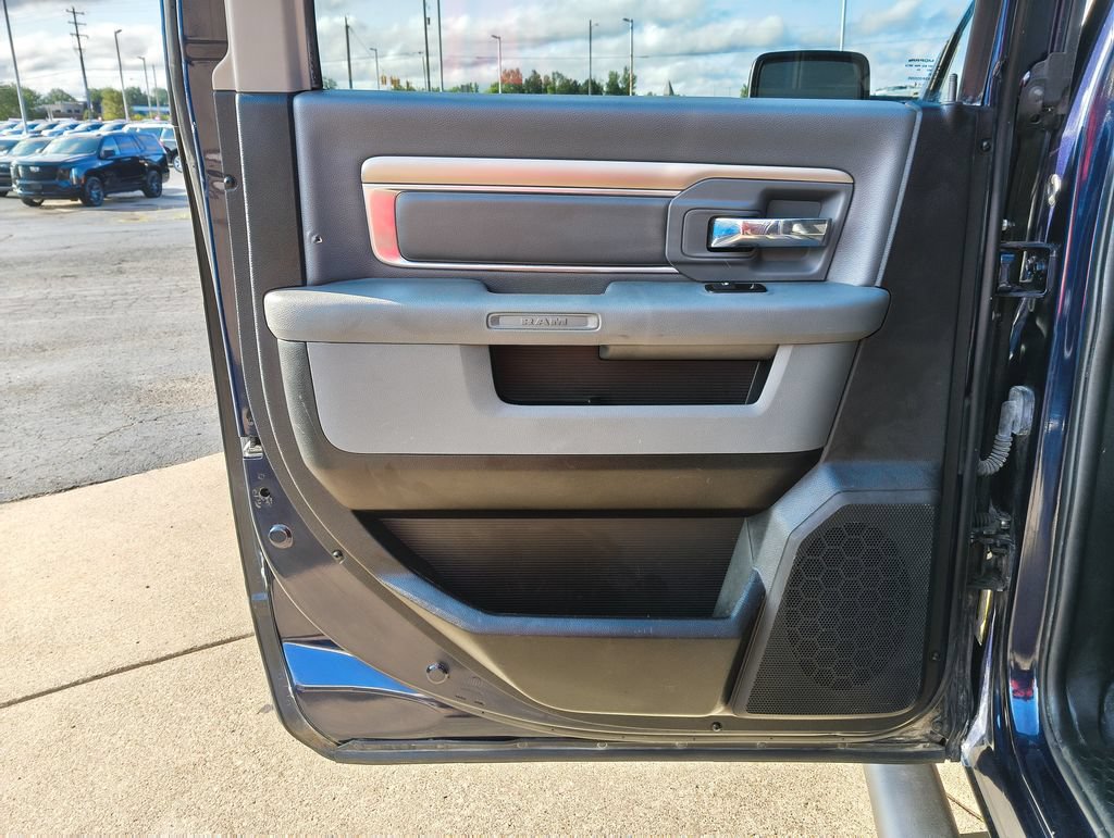 Used 2016 RAM 1500 Outdoorsman AWD/4WD image 22