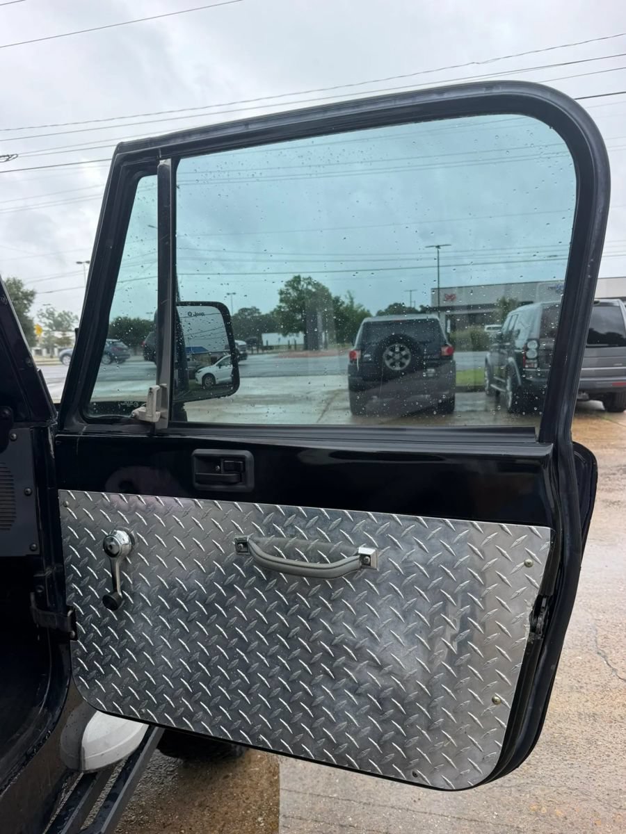 Used 1991 Jeep Wrangler S AWD/4WD image 14