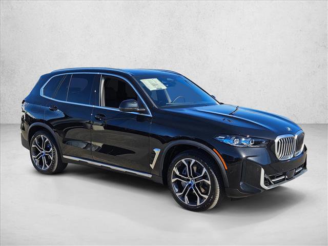 New 2026 BMW X5 xDrive50e w/ Premium Package image 7