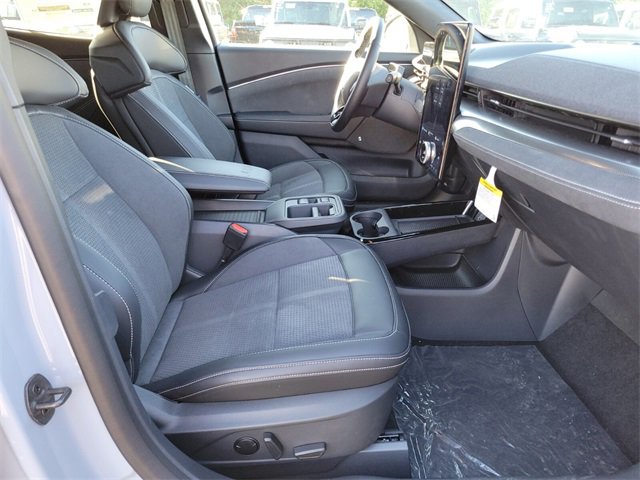 New 2025 Ford Mustang Mach-E GT image 11