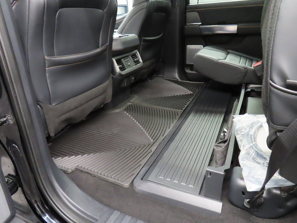 Used 2024 Ford F250 Platinum image 53