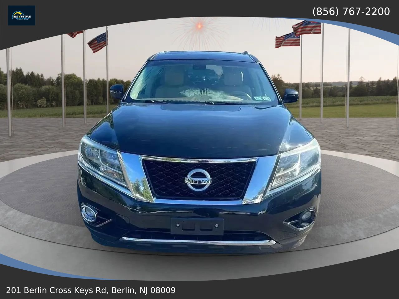 Used 2015 Nissan Pathfinder SL w/ SL Premium Package image 2