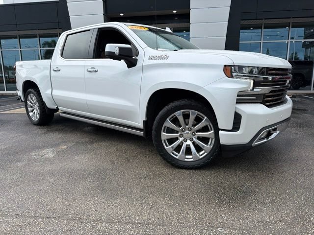 Used 2021 Chevrolet Silverado 1500 High Country w/ Technology Package AWD/4WD image 2