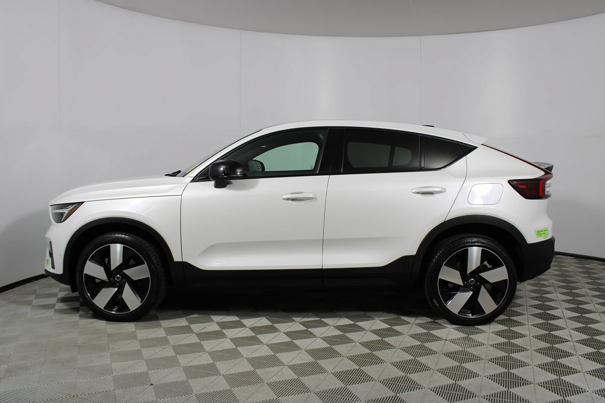 Used 2023 Volvo C40 P8 Recharge Ultimate AWD/4WD image 33