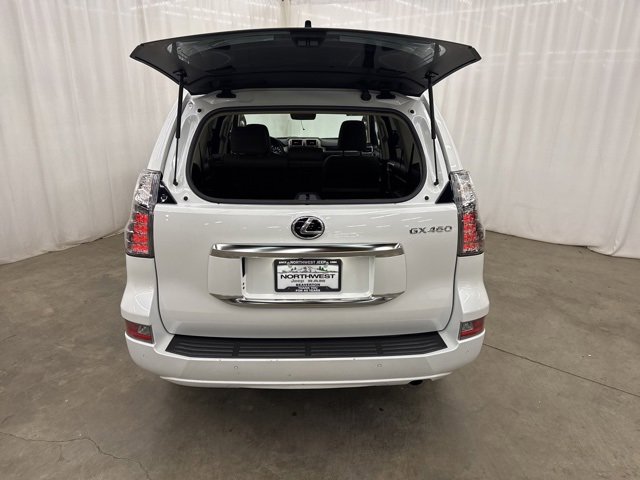 Used 2021 Lexus GX 460 Premium w/ Premium Package image 30
