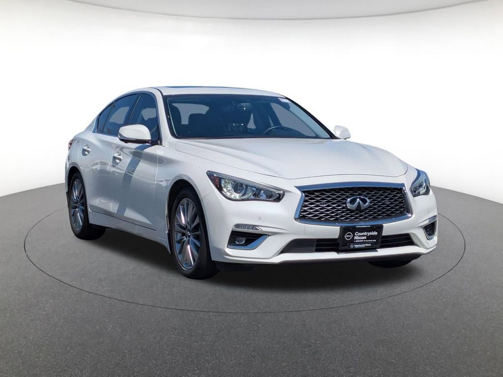 Used 2024 INFINITI Q50 Luxe w/ Cargo Package RWD image 3